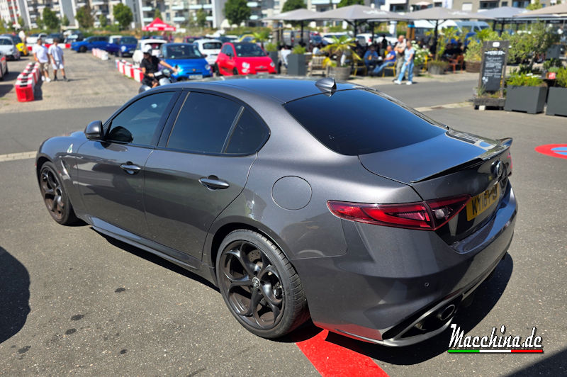 Alfa Romeo Giulia Quadrifoglio 1.Serie, Foto: Macchina.de